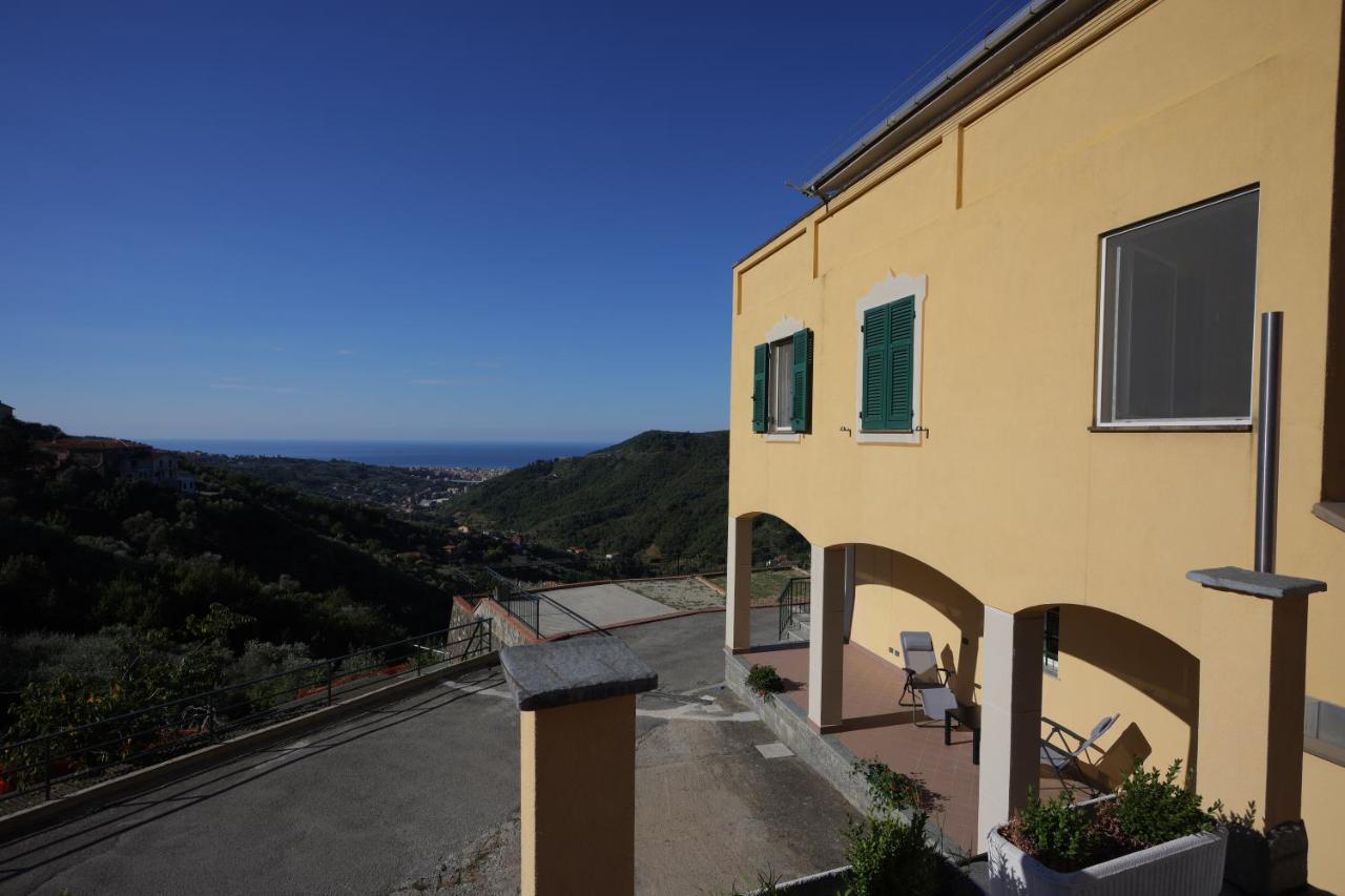La Casa Col Portico Appartement Leivi Buitenkant foto