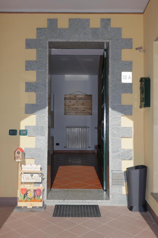 La Casa Col Portico Appartement Leivi Buitenkant foto