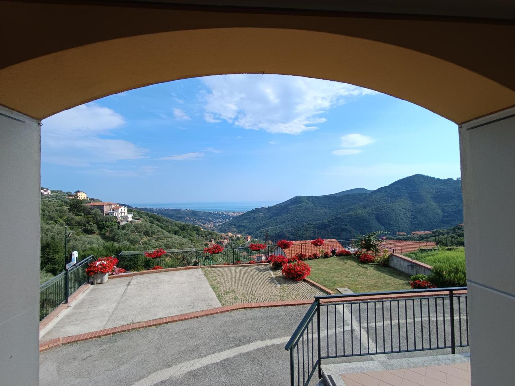 La Casa Col Portico Appartement Leivi Buitenkant foto